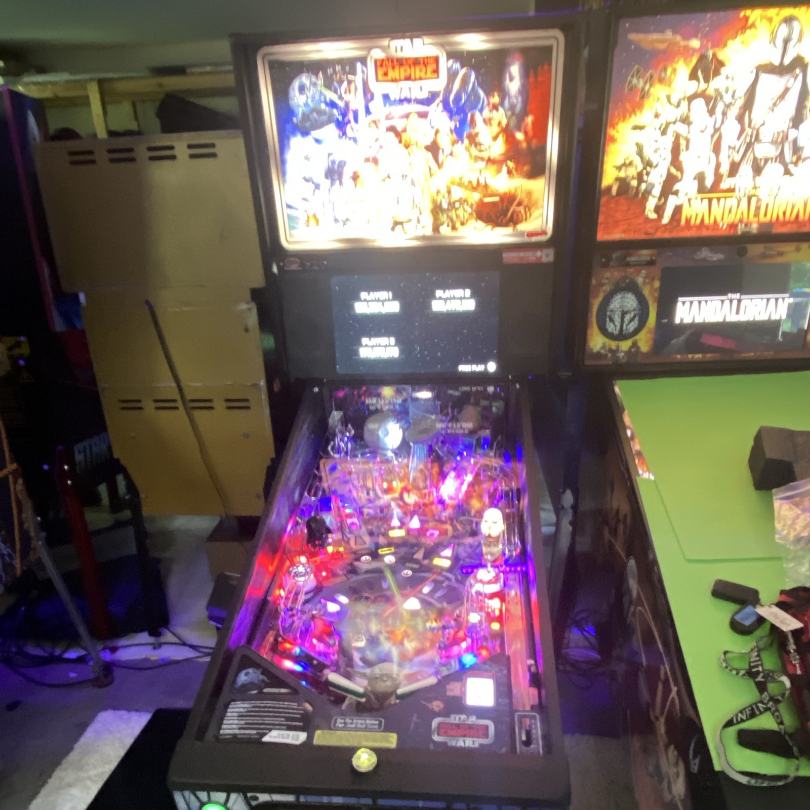 Stern Star Wars: Fall of the Empire Pinball Machine - Premium - dialed in!!