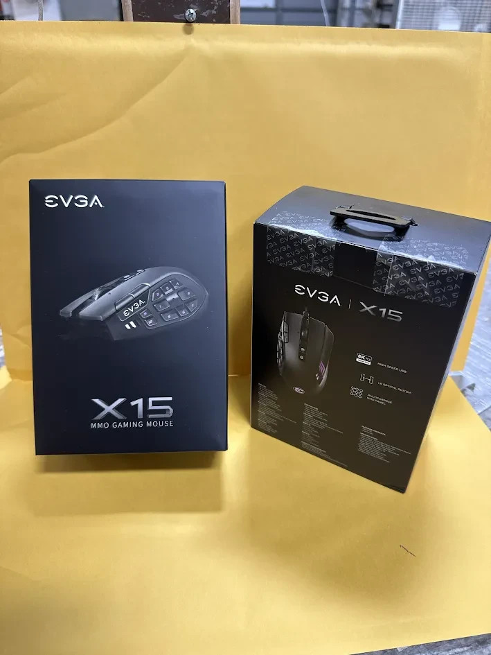 NEW EVGA X15 MMO Gaming Mouse Wired Color Black 904-W1-15BK-KR