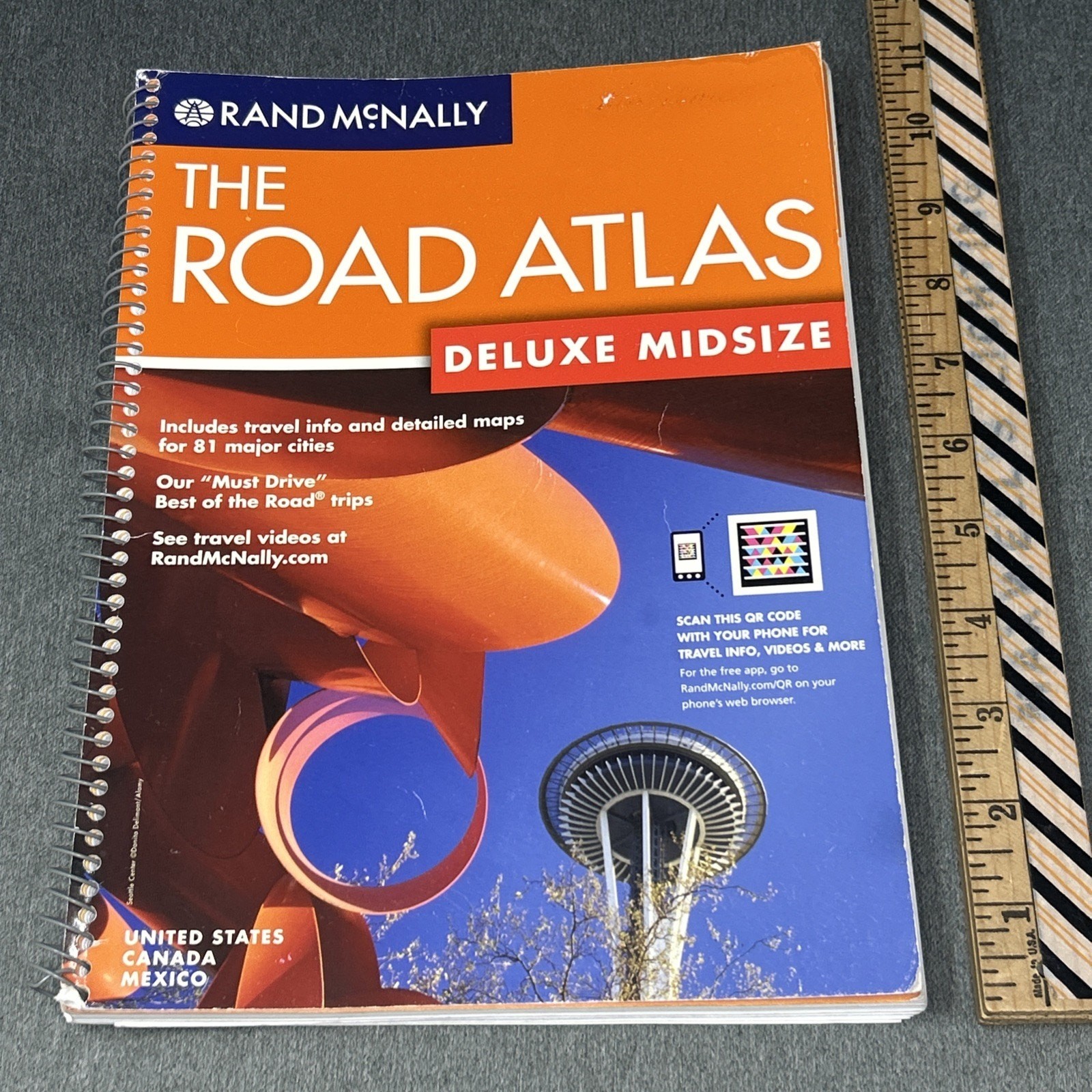 2012 Rand McNally Road Atlas Deluxe Midsize 81 City Maps US Canada Mexico Travel
