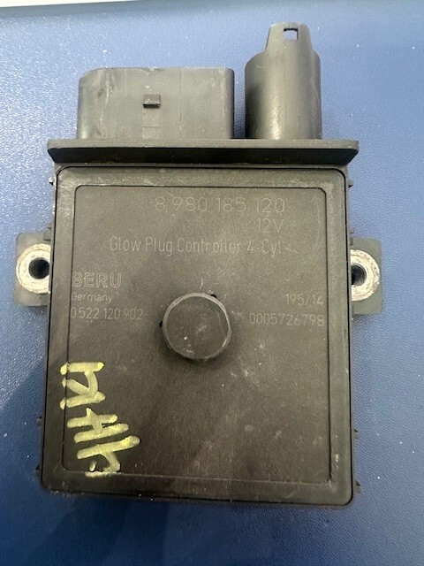 Controller Glow Plug for Isuzu 4HK1 Diesel Engine 5.2L 8980185120