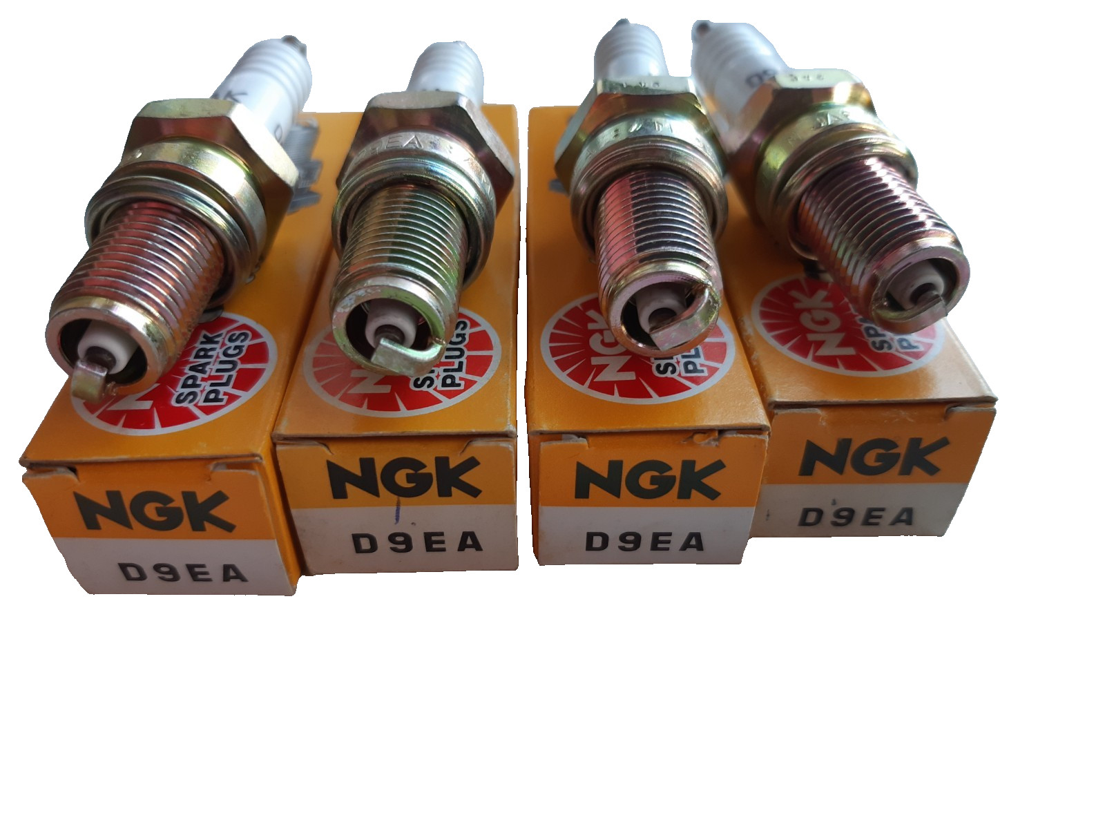 4 x GENUINE NGK D9EA NON RESISTOR SPARK PLUGS - NOS