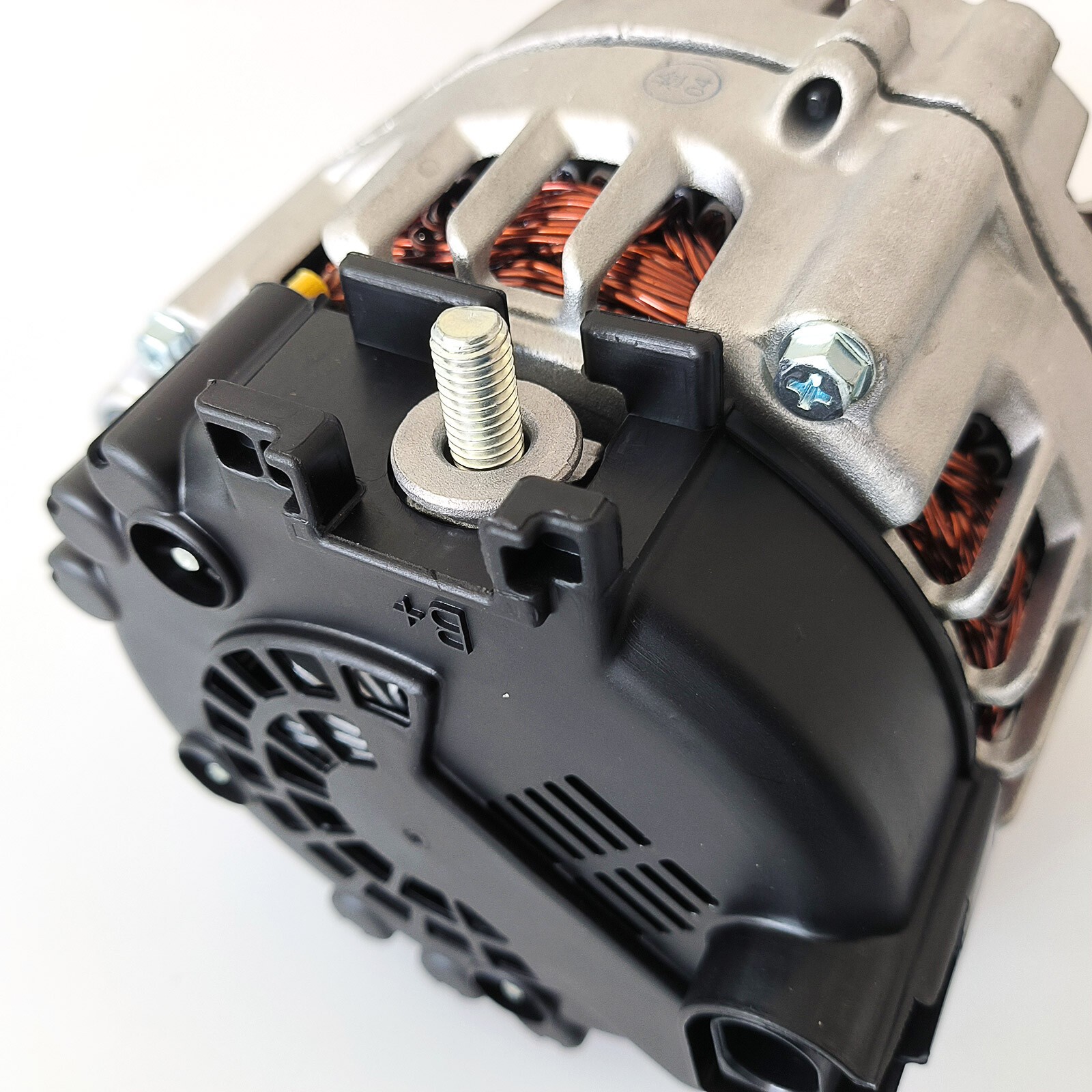Improved Version Alternator for McLaren MP4-12C 570S 650S 720S 540C 11F0190CP
