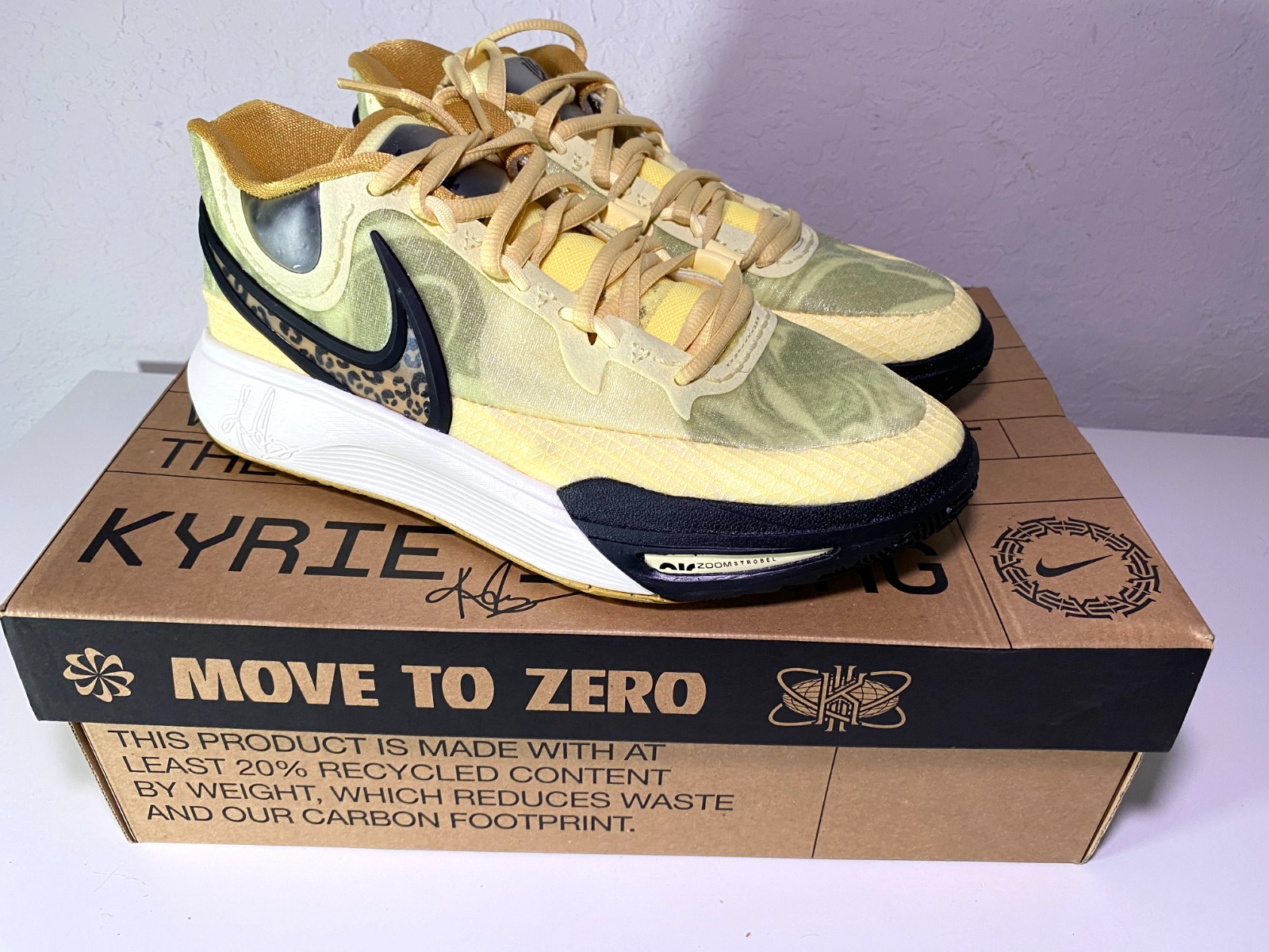 Nike Kyrie 8 Citron Tint Leopard - Size 6.5M/8W - Brand New - DJ6017 800 Yellow