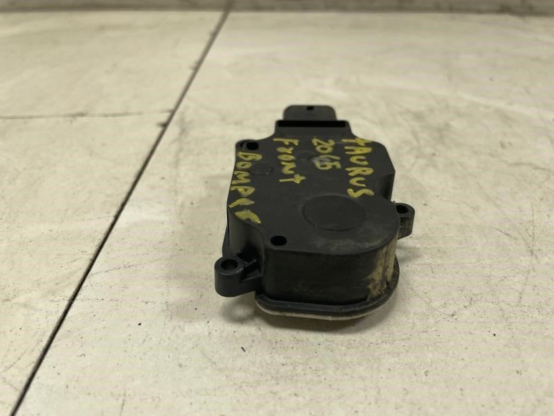 2015 FORD TAURUS SE SHUTTER ACTUATOR MOTOR OEM+