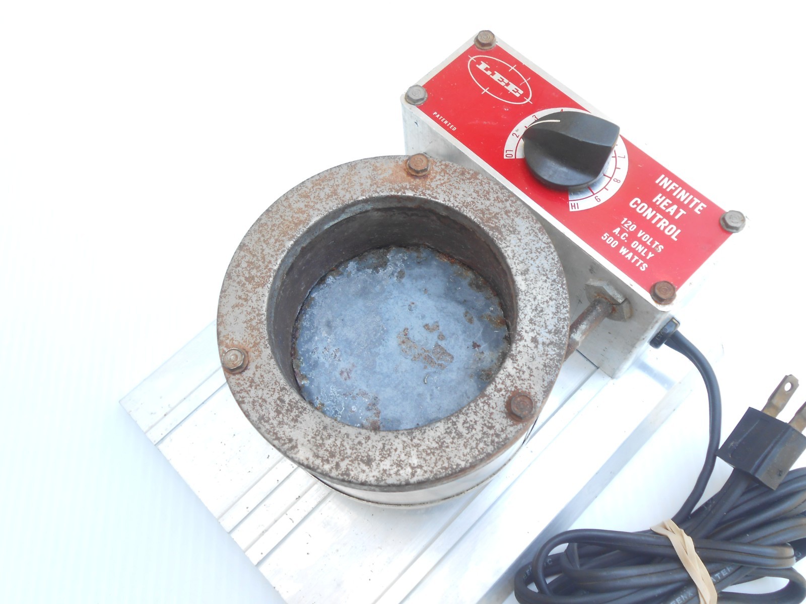 LEE PRECISION MELTER INFINITE HEAT CONTROL ELECTRIC METAL MELTER