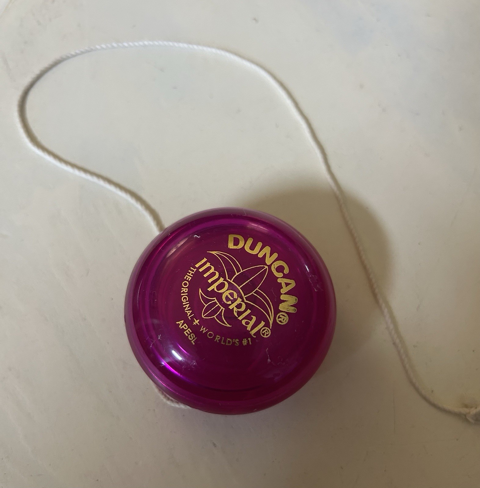 Duncan Imperial Yo-Yo Dark Pink