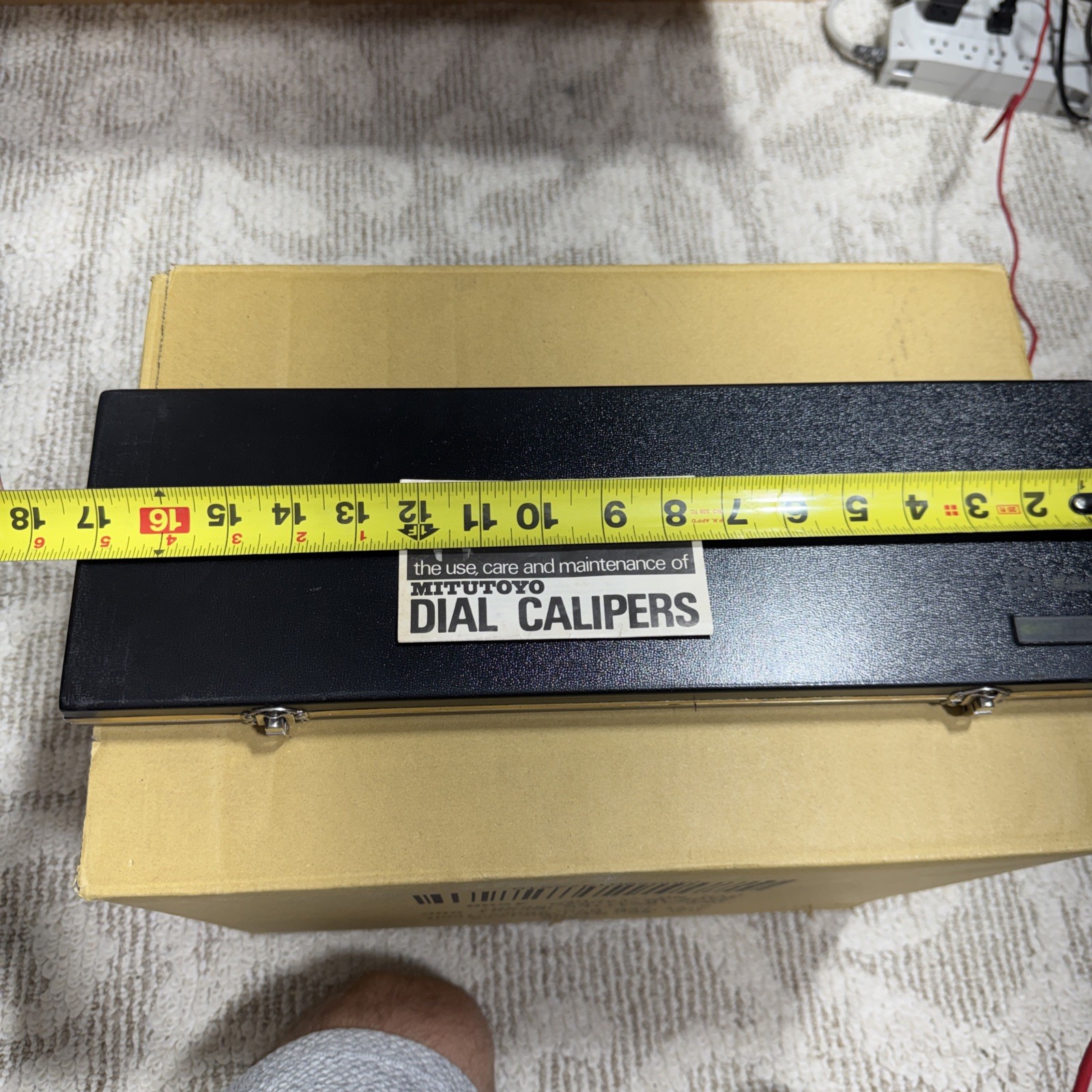 Mitutoyo dial caliper 12inch 505-628