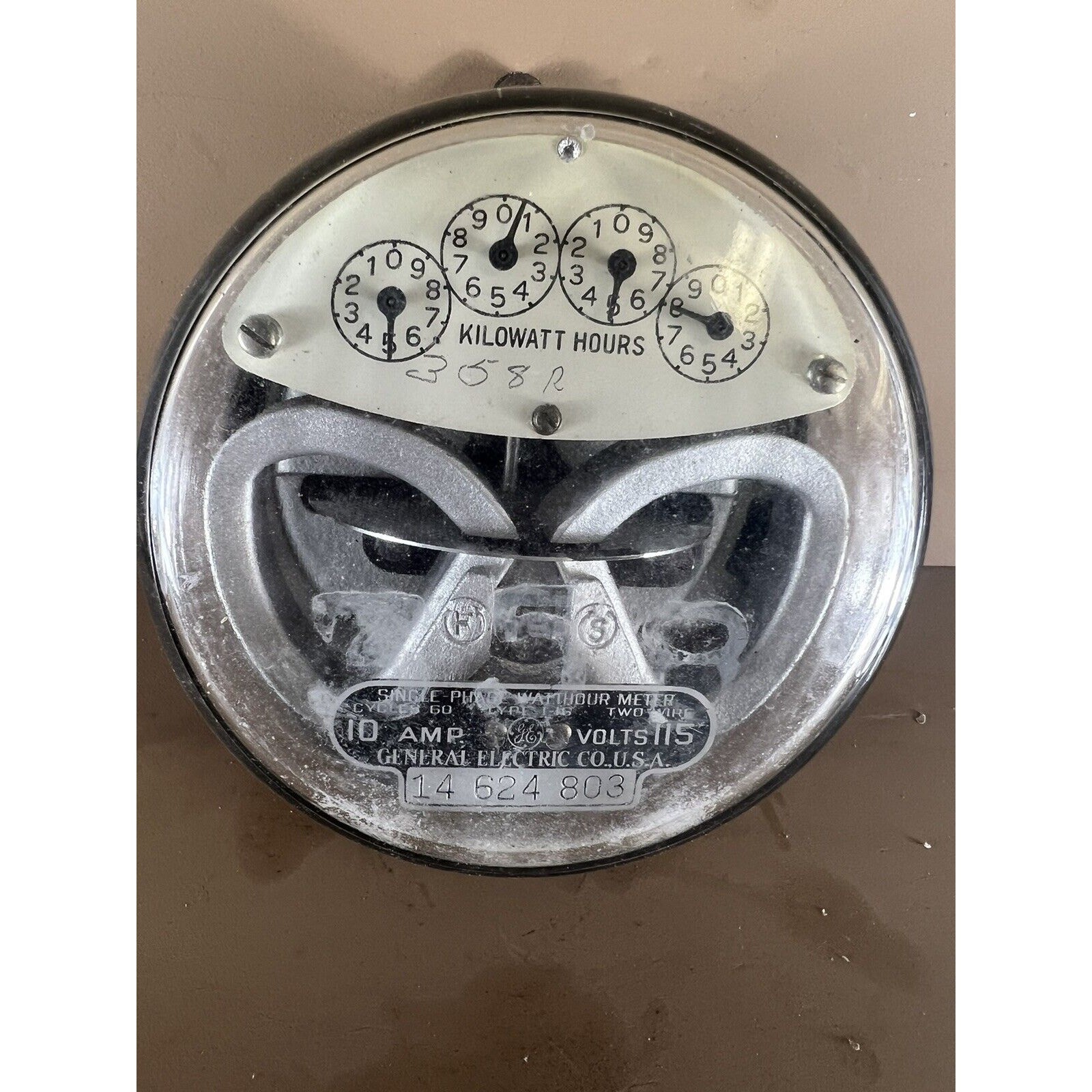 Vintage GE General Electric I-16 Watt Hour Meter 10 Amps 120 Volts 2 Wire
