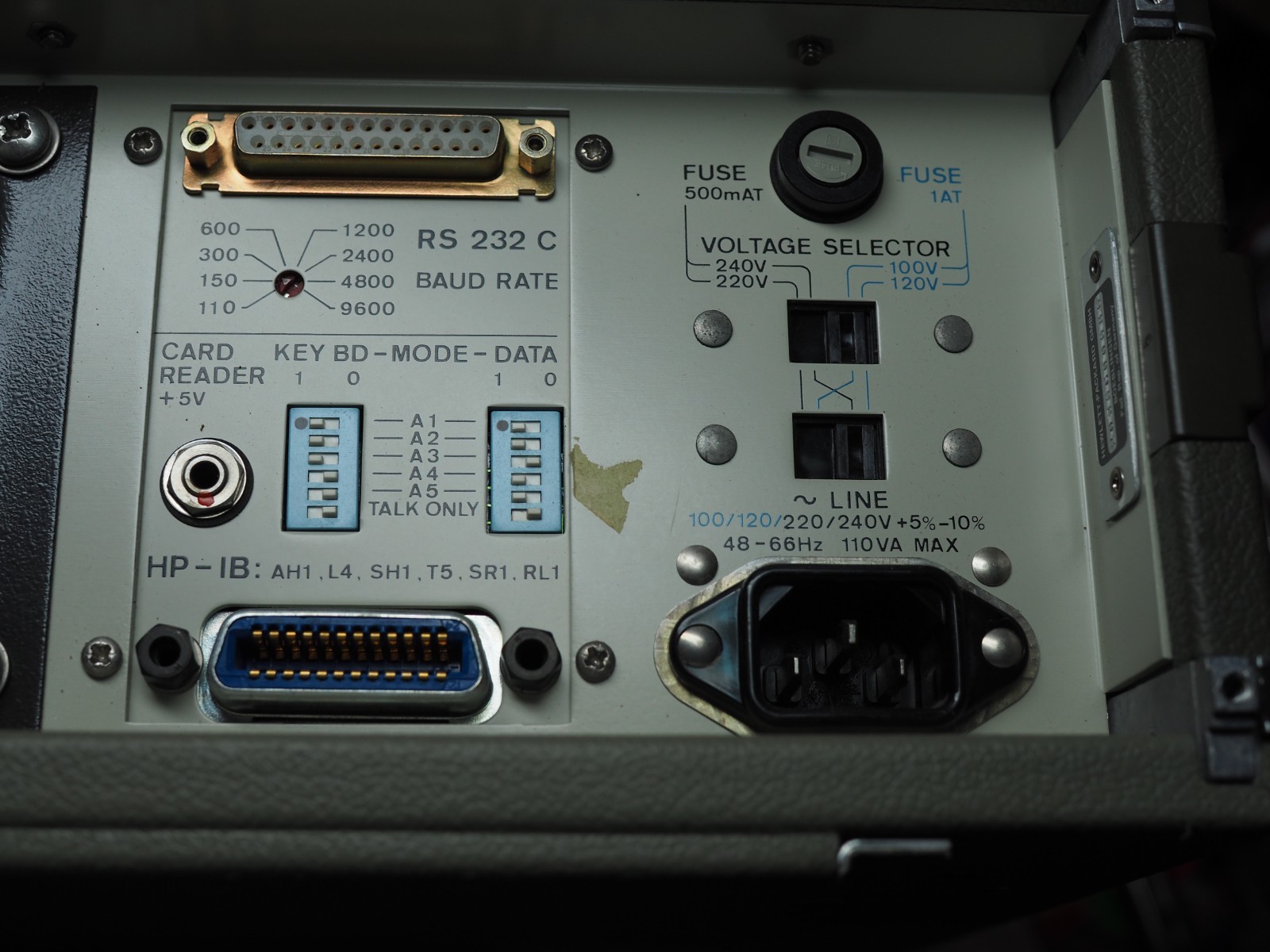 HP 8170A Logic Pattern Generator Hewlett Packard, Powers up. Vintage.