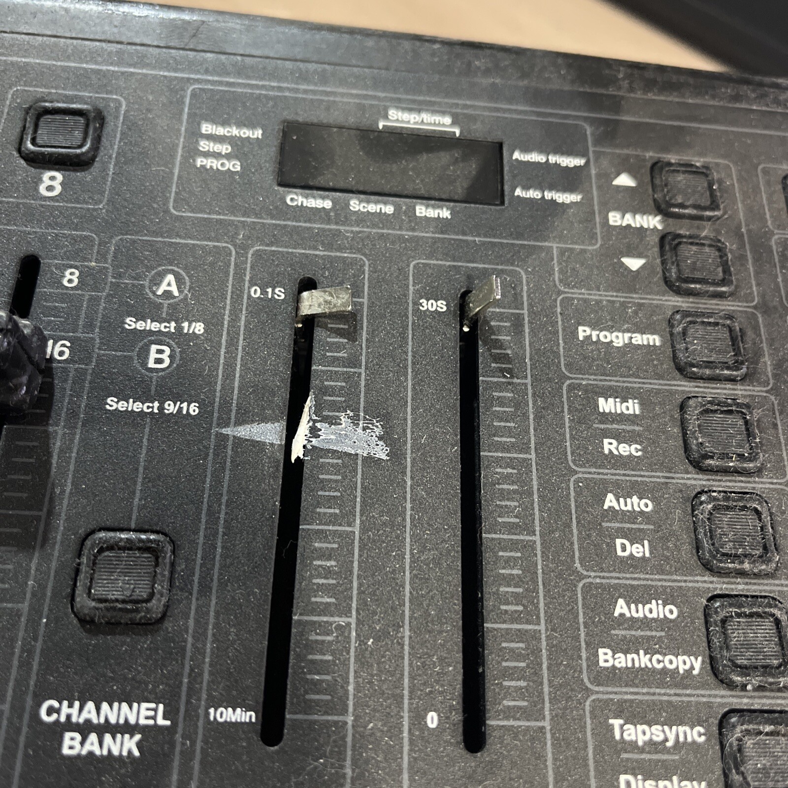 ELATION PROFESSIONAL DMX OPERATOR LIGHT CONTROLLER