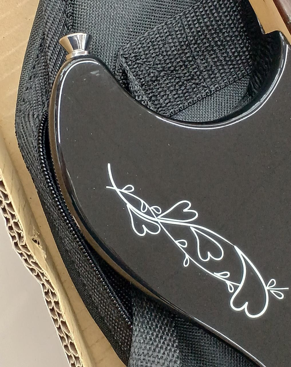 DISNEY DEG-2 MB Electric Guitar-01