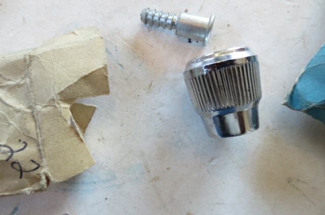 60,s 70,s Ford OEM Window Crank  Knob C5MY 6223352, free ship