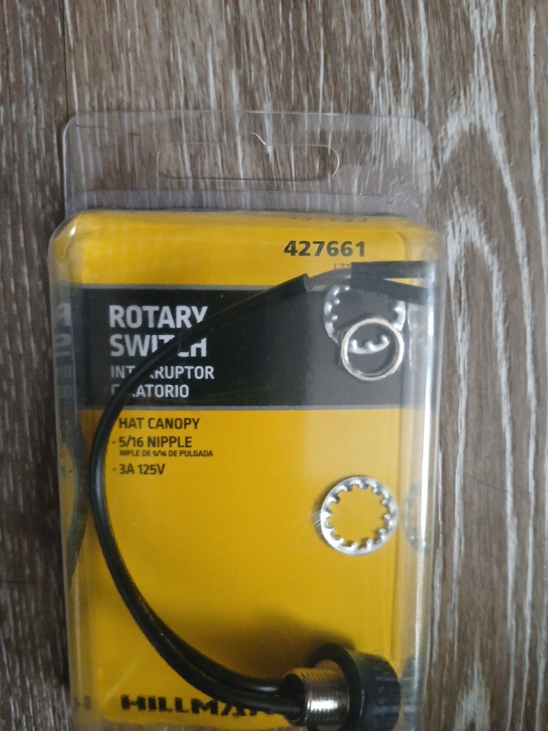 Hillman 3-amp Single-Pole Hat Canopy Rotary Light Switch #427661