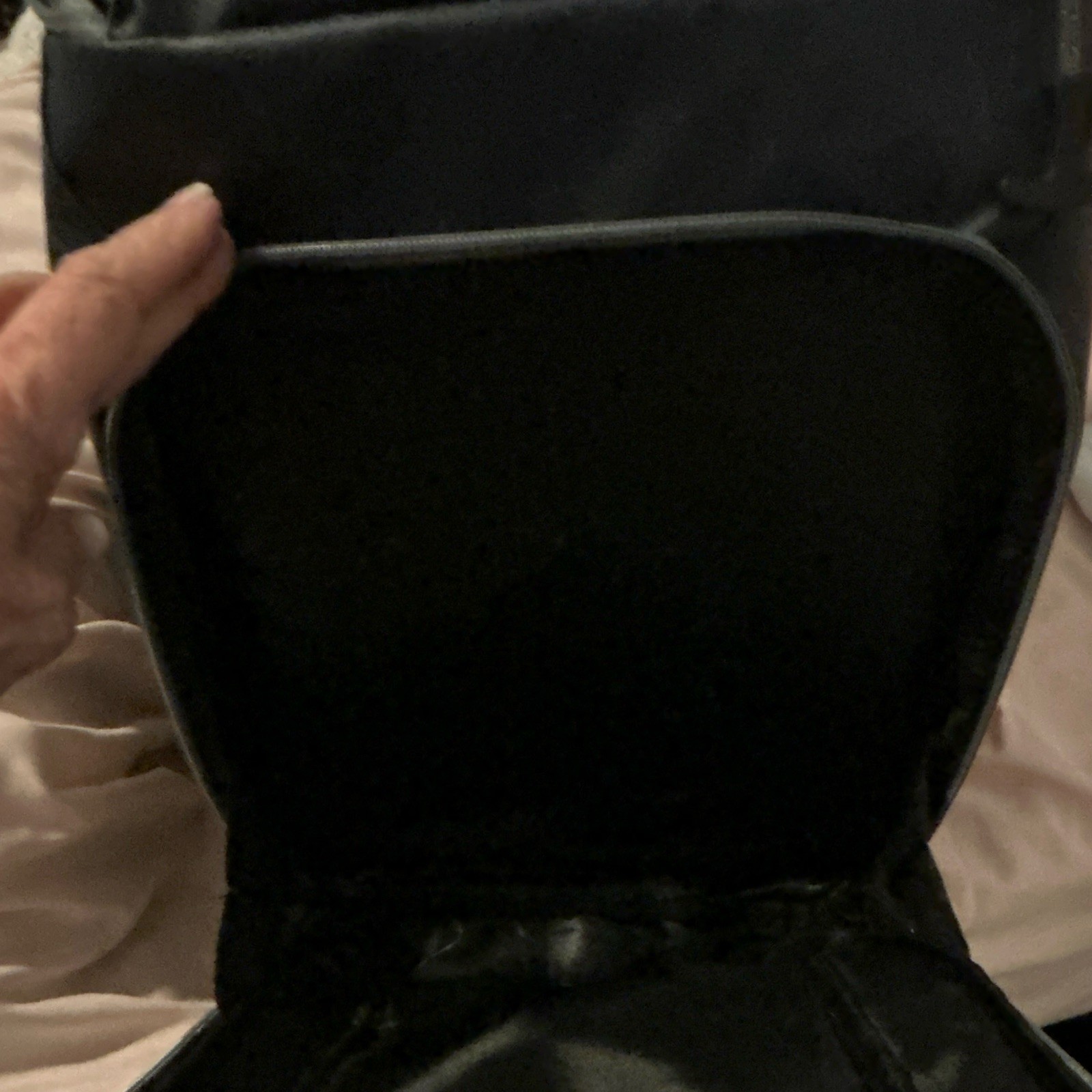 Igloo 16 qt Black Polyester Insulated Cooler Backpack Bag, Adjustable Straps