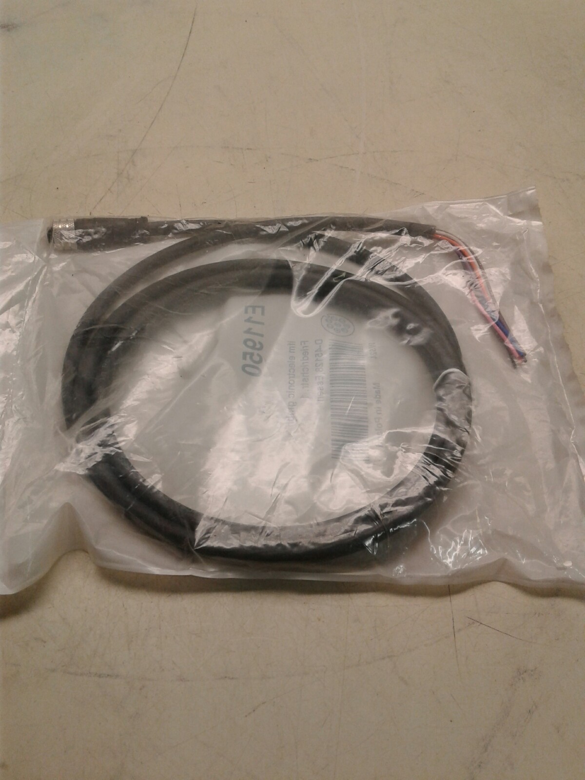 E11950 IFM Electronic Connector 8 Poles