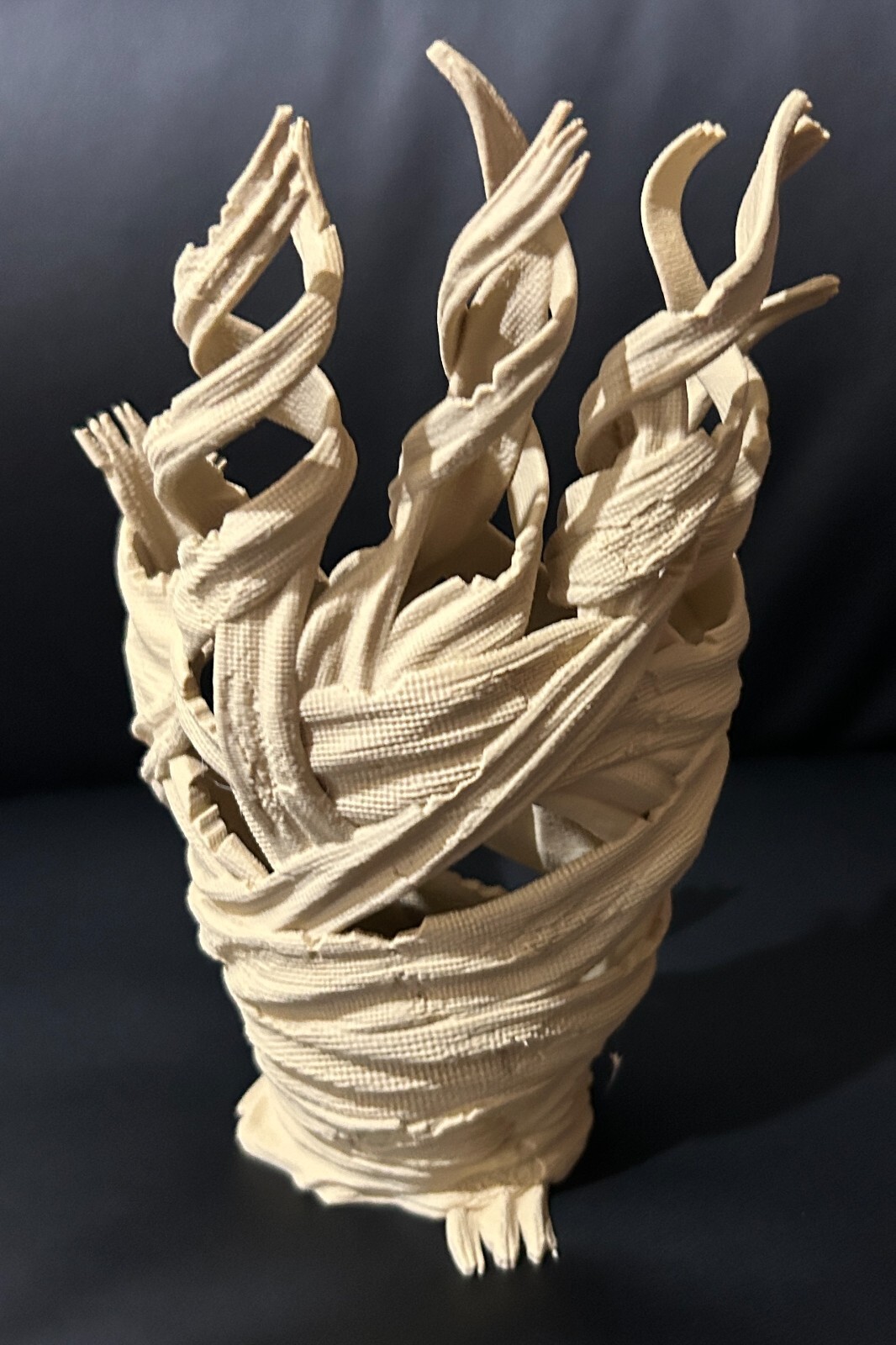 Mummy Hand Tomb Controller Holder