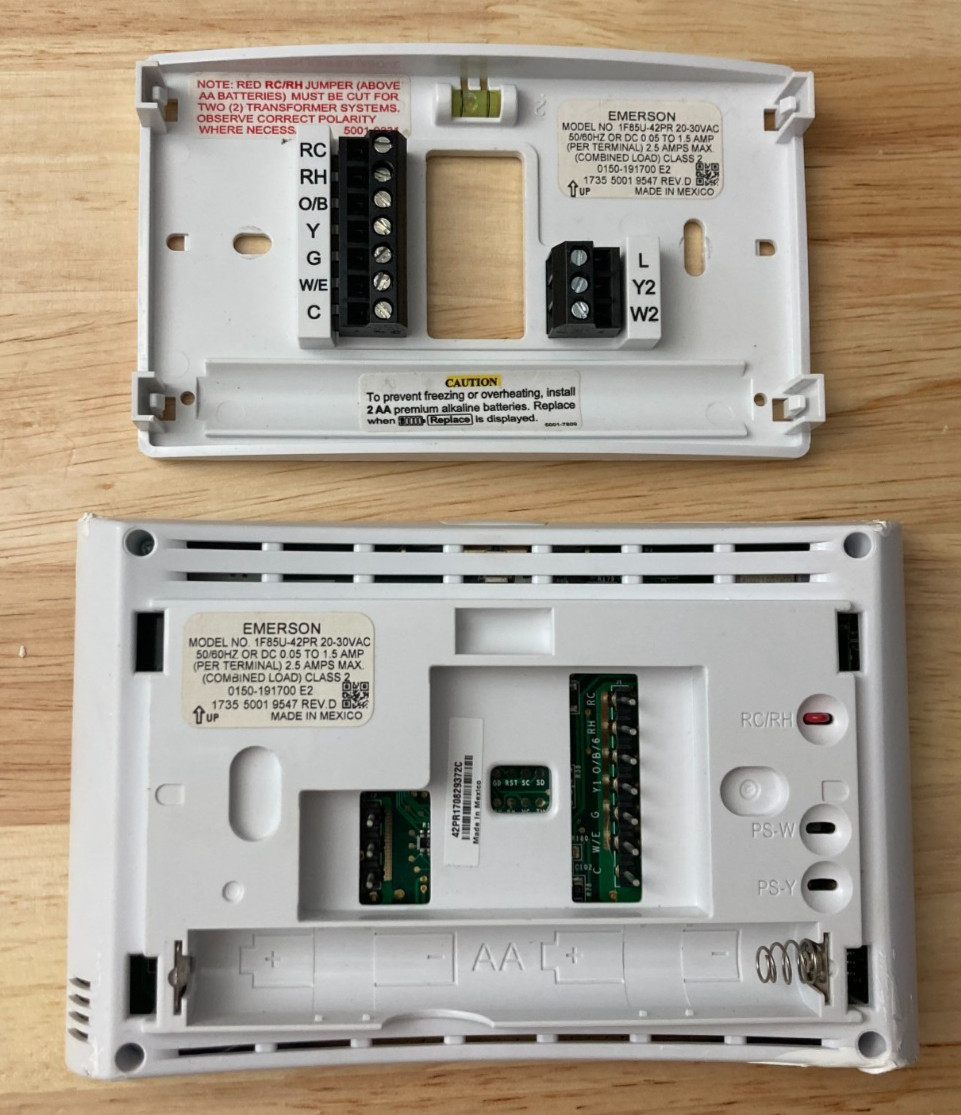 EMERSON 1F85U-42PR 4H 2 C Programmable Thermostat (Tested)