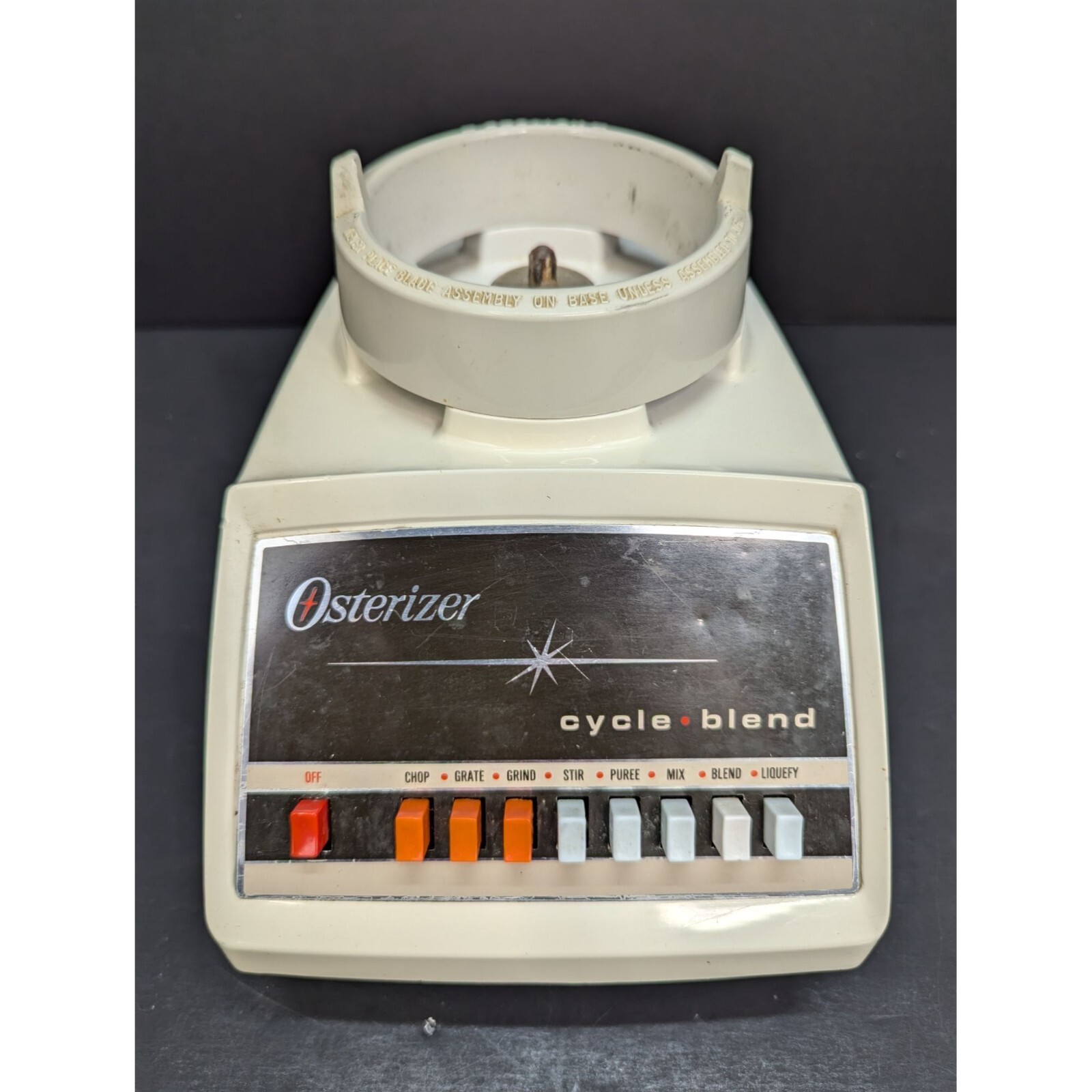 Osterizer Cycle Blend 8 Speed Blender Base 867 281 W Base Only