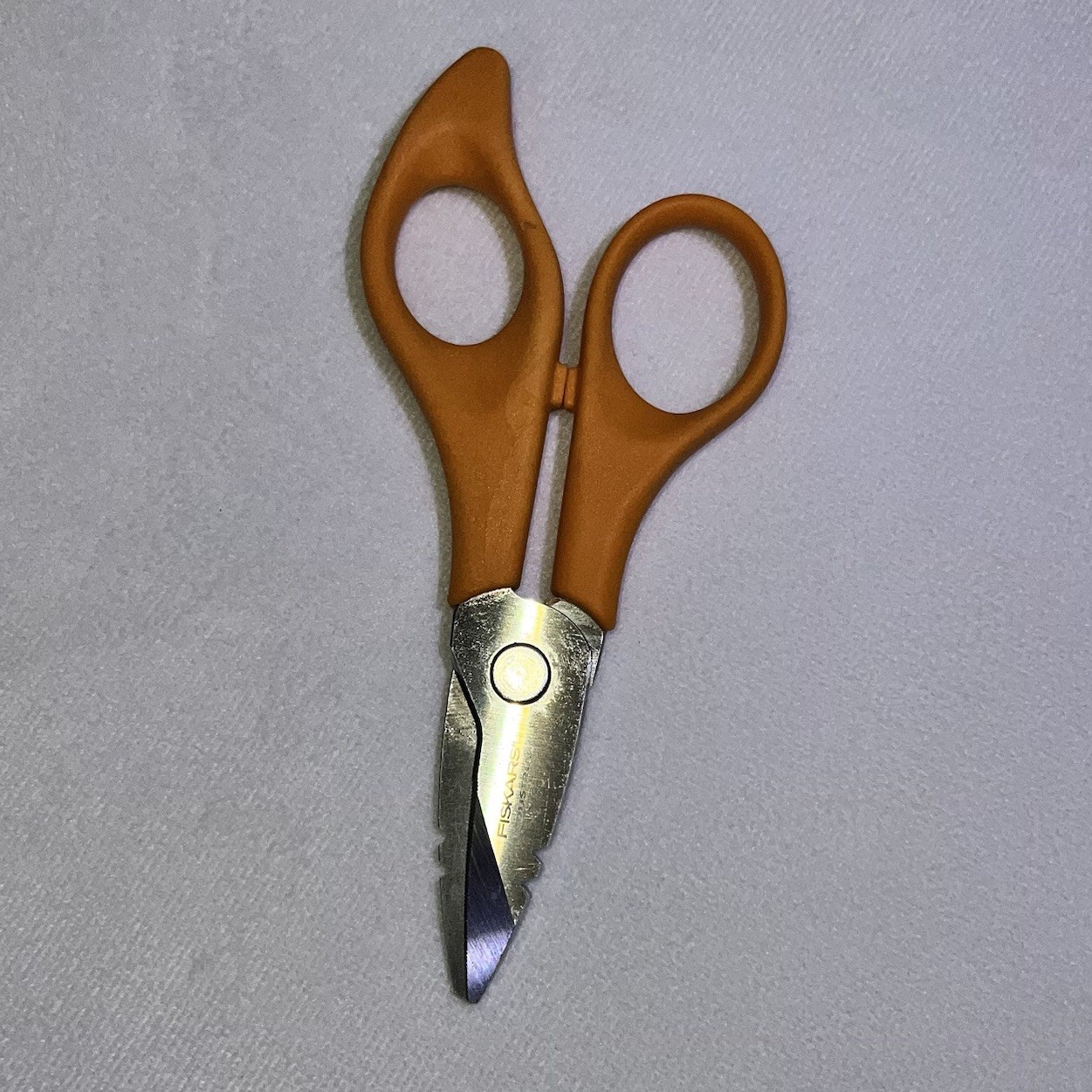 Electrician Scissors with Cushioned Grip / Extended Handle, Used - Nice