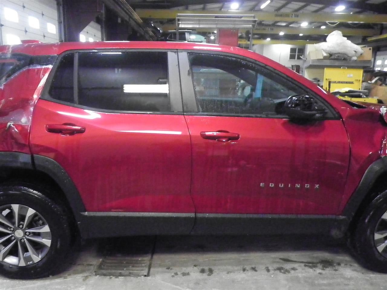 2025 Equinox LT Lower Air Shutter 1723546
