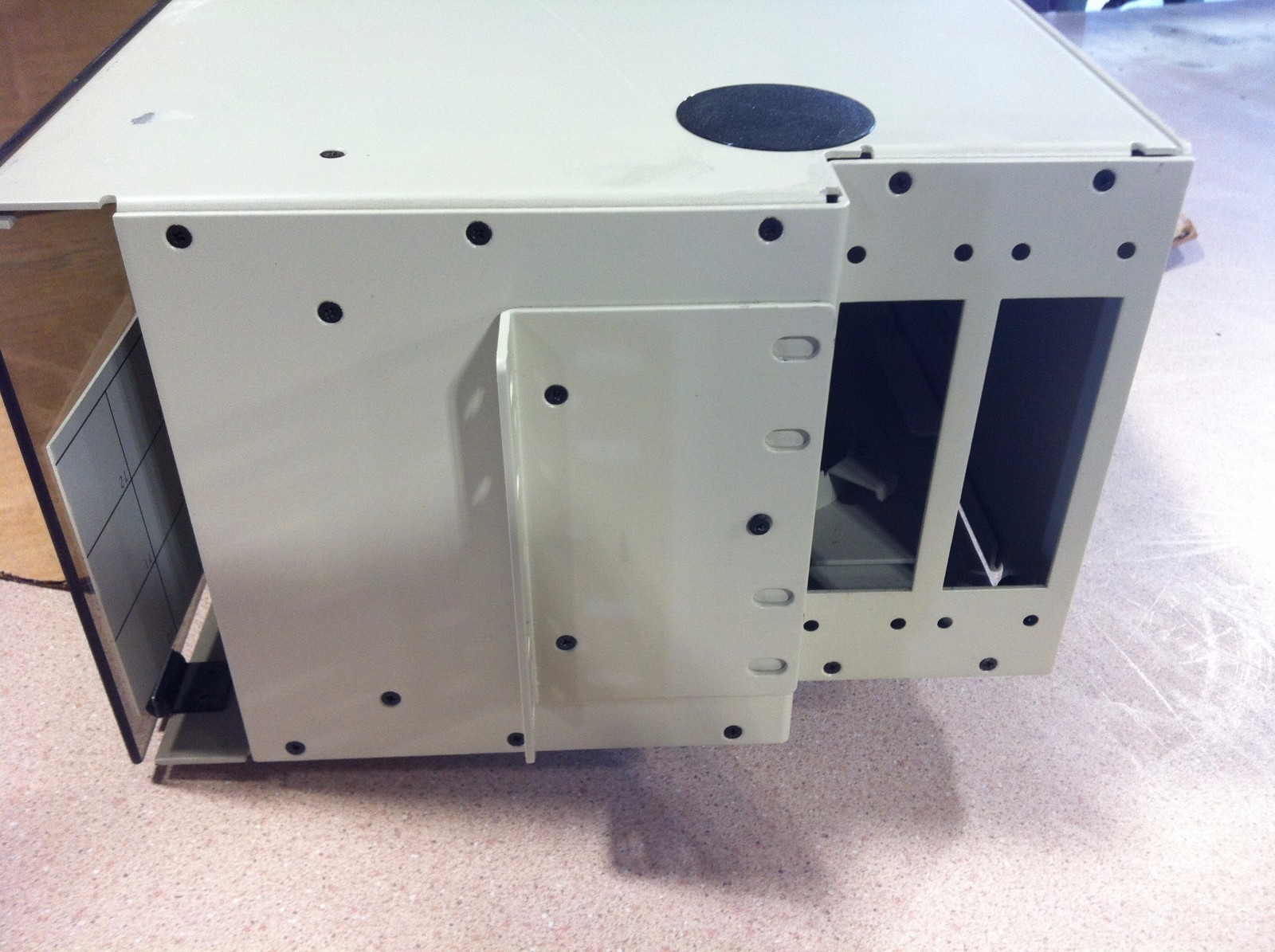 ADC- Fiber Distribution/Termination Panel - FCM-6L/0V031-A