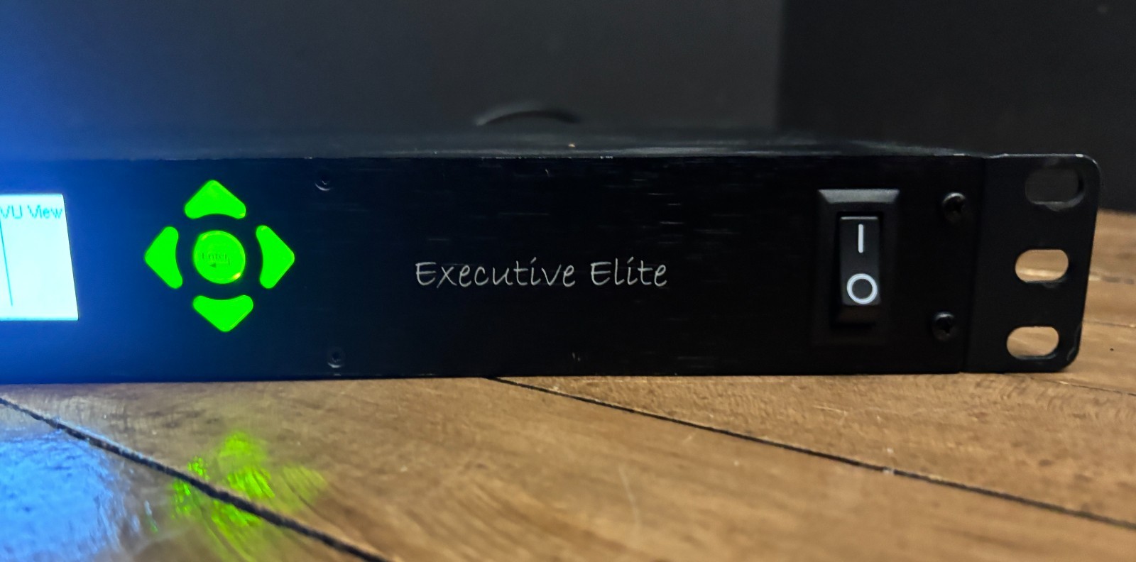 Revolabs 01-ELITEEXEC8 /Executive Elite 8-Channel Wireless System (no mics)