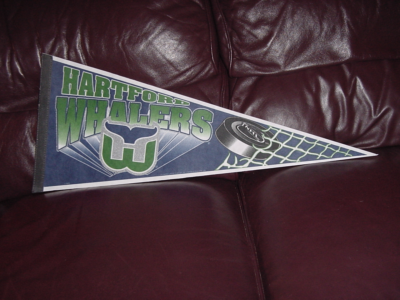 VINTAGE 1980's Hartford Whalers Full Size 29 Inch Pennant, WOW-NICE!!