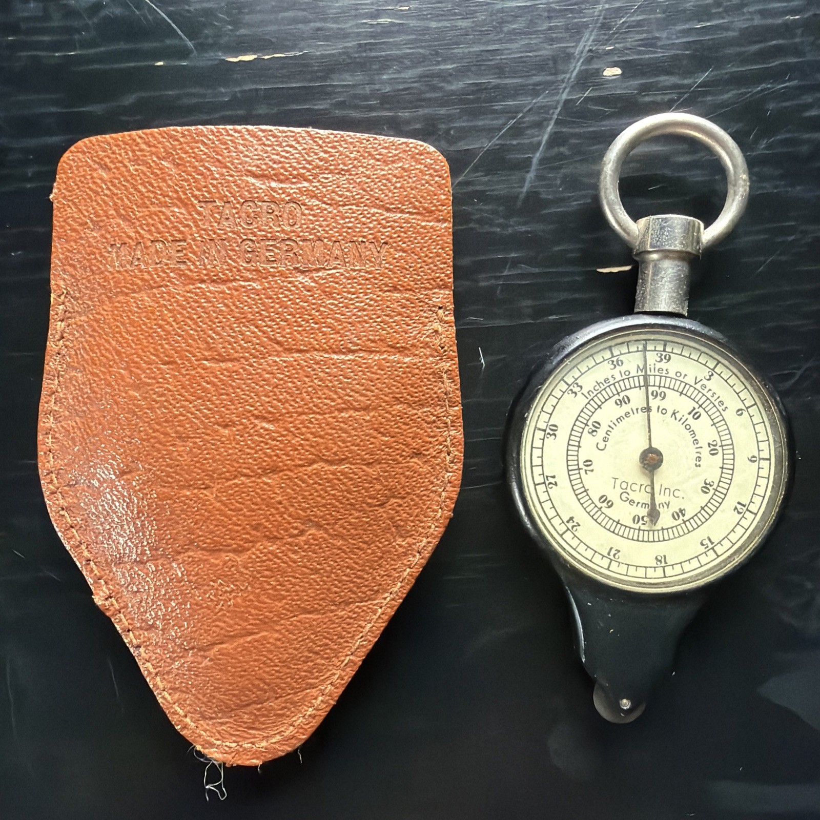 VINTAGE TACRO OPISOMETER COUNTER DISTANCE TOOL with LEATHER POUCH GERMANY