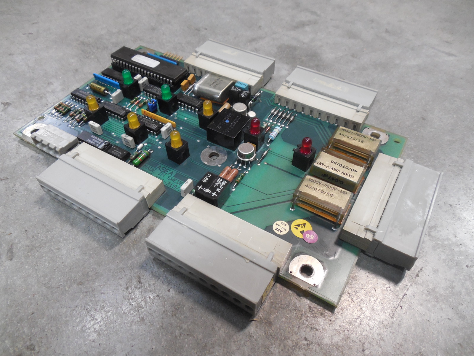 USED ABB DSQC 200 Control Panel Board YB560103-AA/5