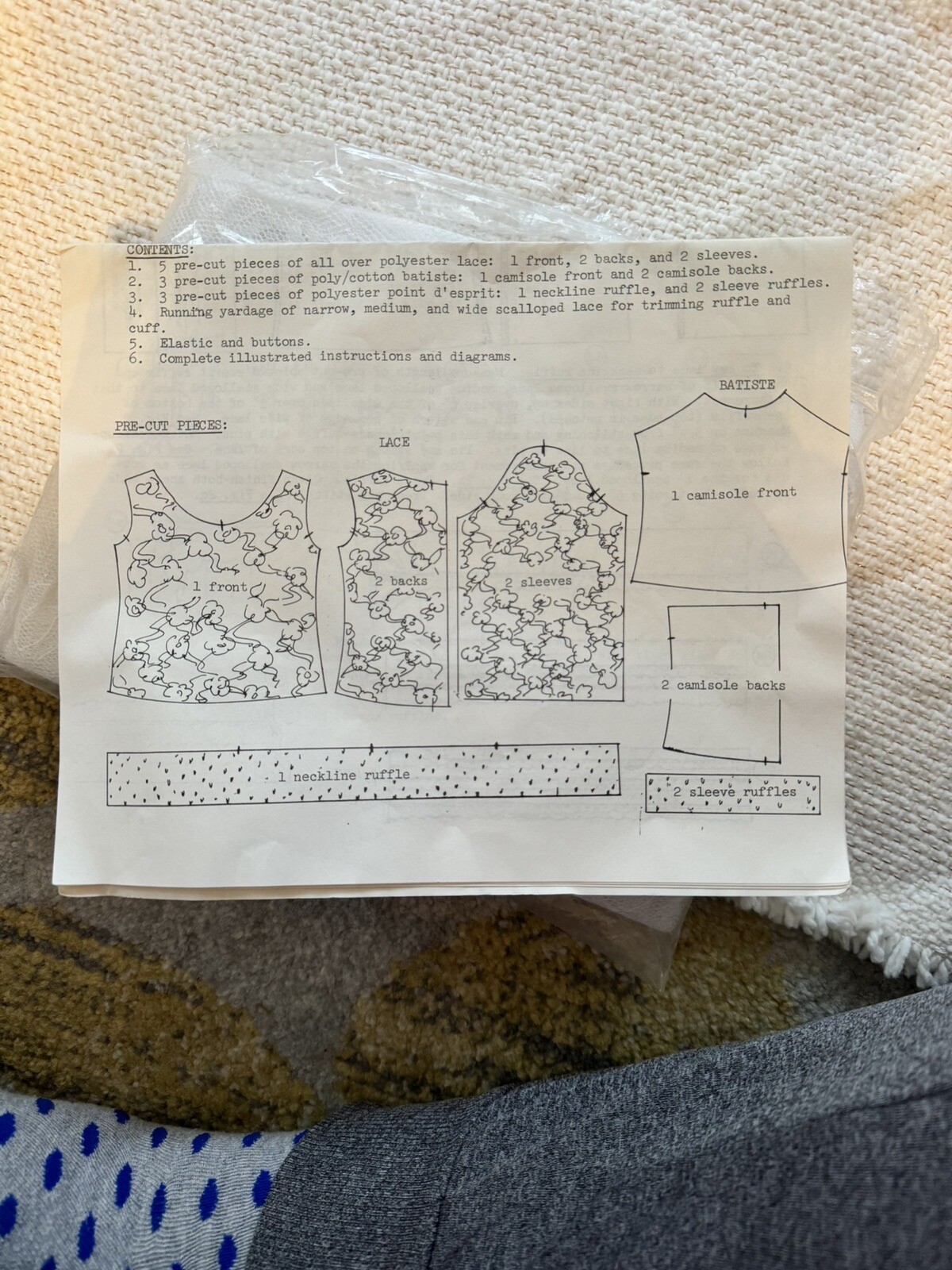 The Patchmakers Laura Blouse Kit 323 - Pattern, Fabric, Notions Sew It Yourself