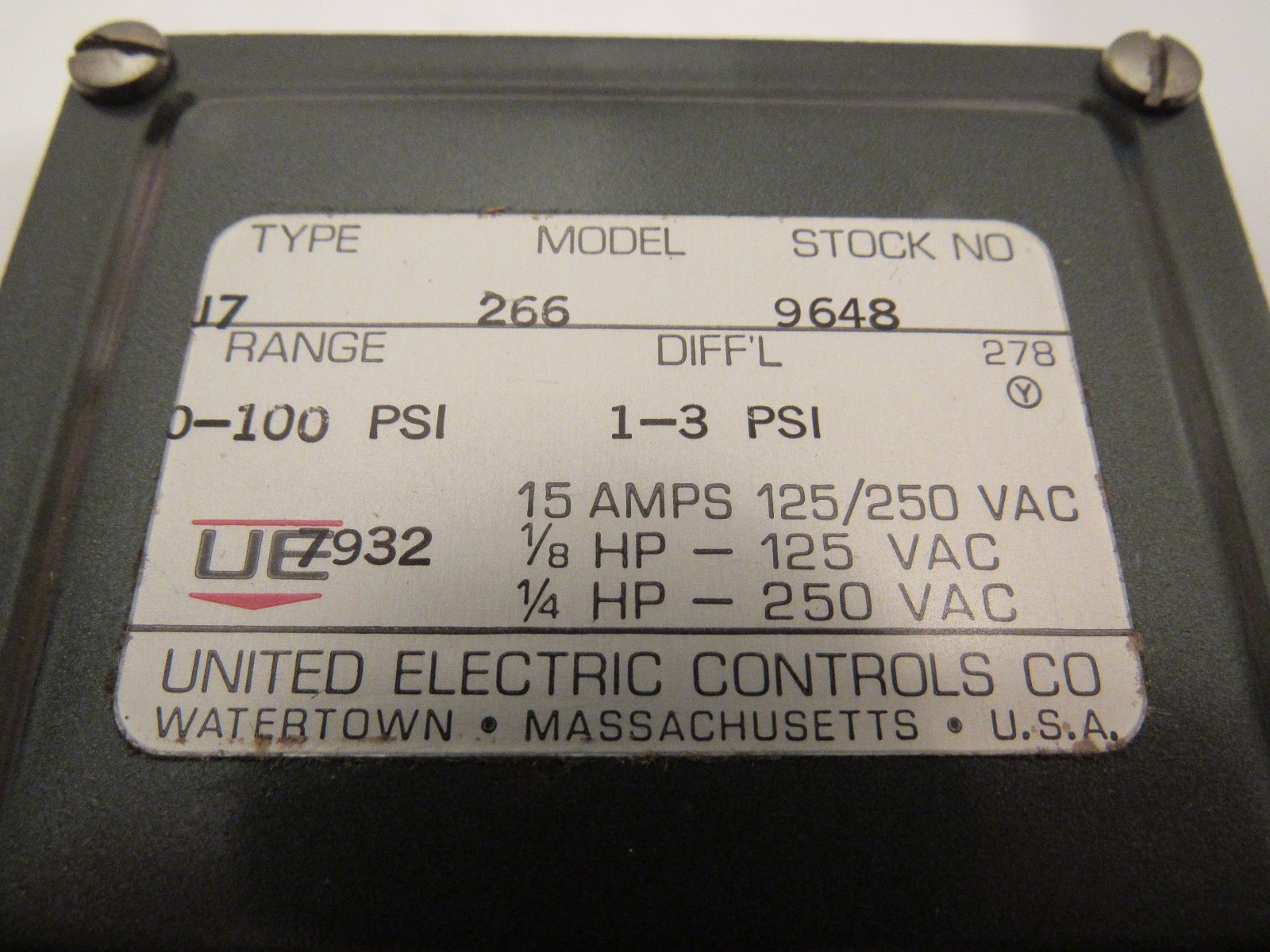 United Electric Controls J7-266 PRESSURE SWITCH
