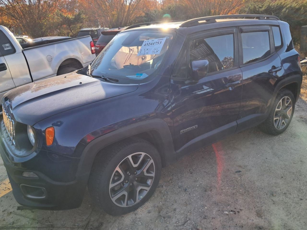 RENEGADE 2017 Glove Box 4855891