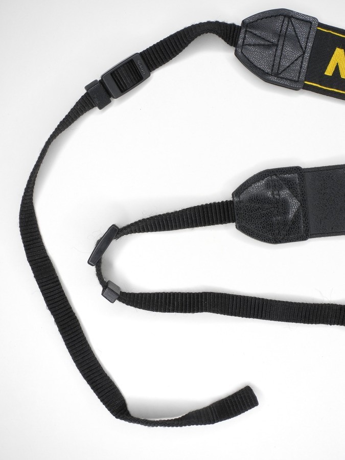 Nikon D800 Genuine DSLR Camera Neck Strap / AN-DC6