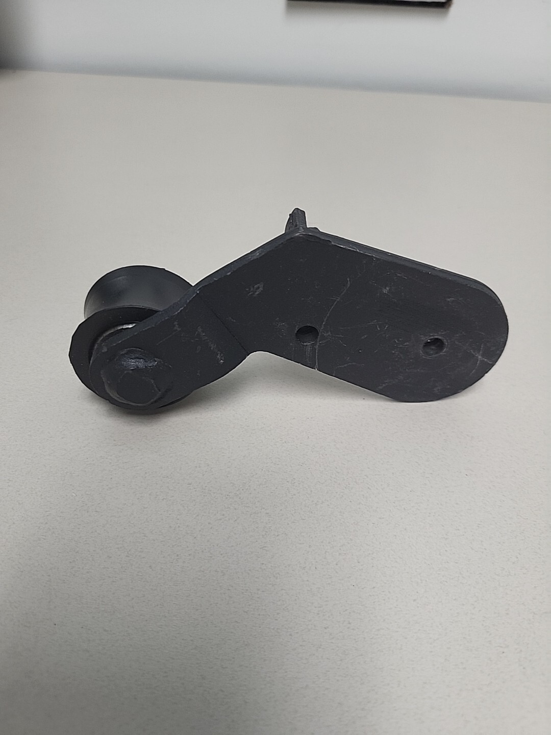 Proform Ze3 Elliptical Bracket Idler (25E)