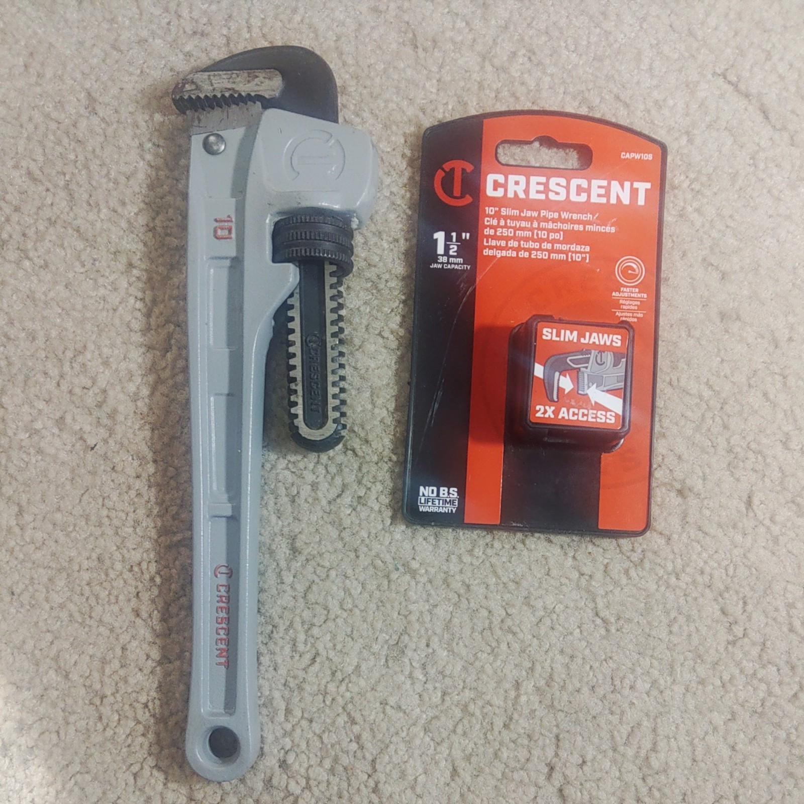 Crescent CAPW10S 10in Steel Pipe Wrench Slim Jaw Adjustable 1-1/2in Jaw
