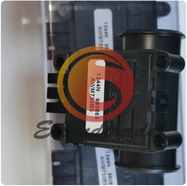 One New Honeywell Flowmeter AWM730B5 GAS Flow Sensor 0~300SLPM 9V~15V