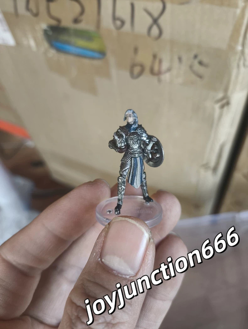 Wizards D&D Rare Miniatures Becklin Knight of Solamnia 2022 Number 34/49 TRPG