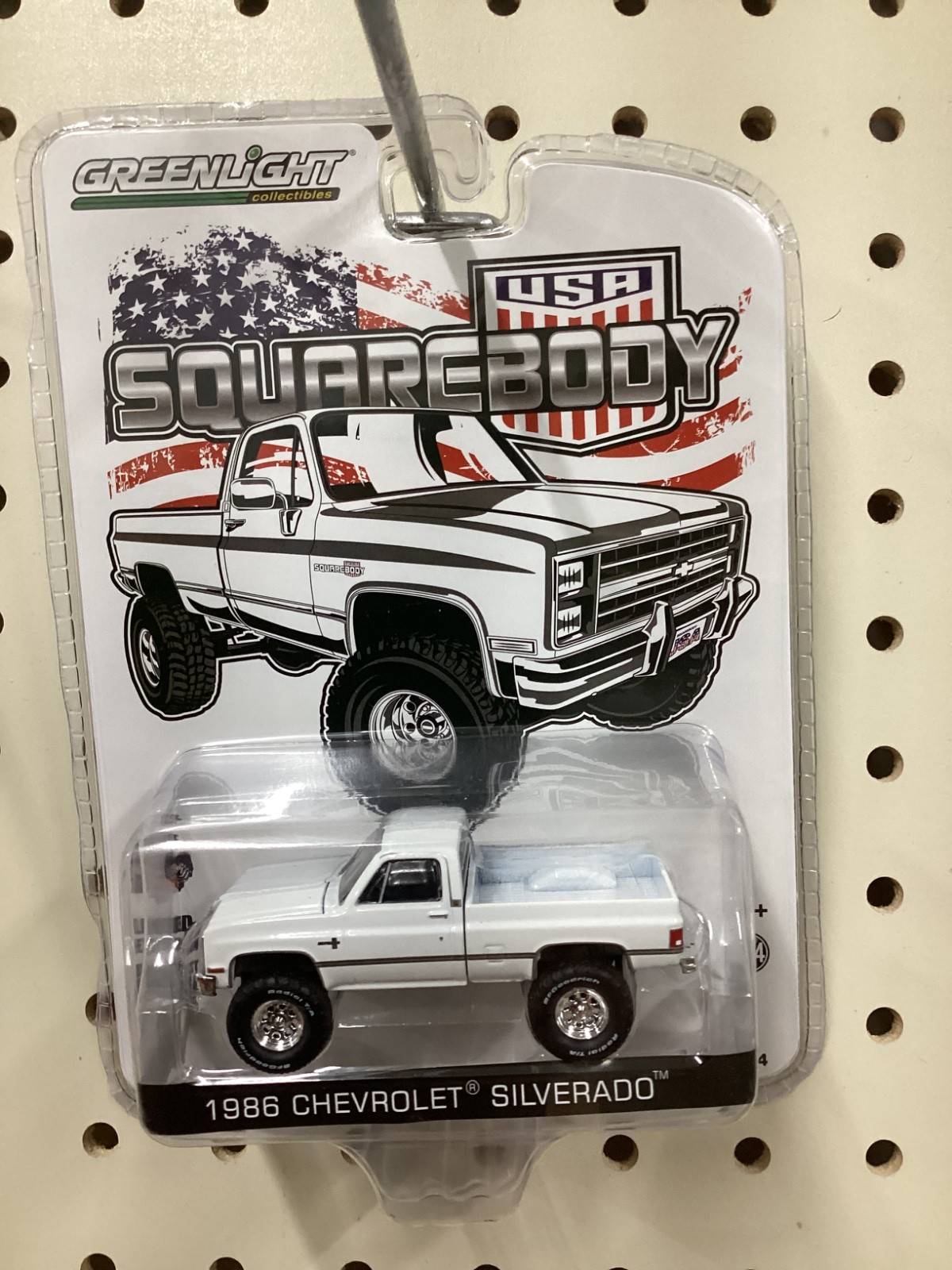 1:64 Greenlight 1986 Chevy Silverado Square Body Limited Edition white