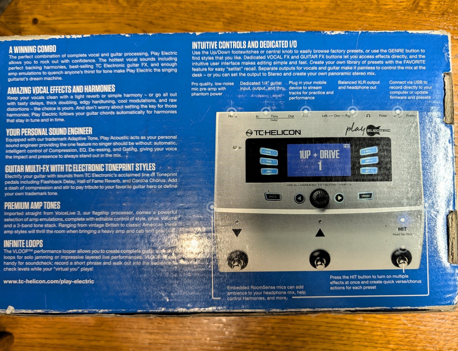 TC Helicon Play Electric/ Vocal & Guitar Effects