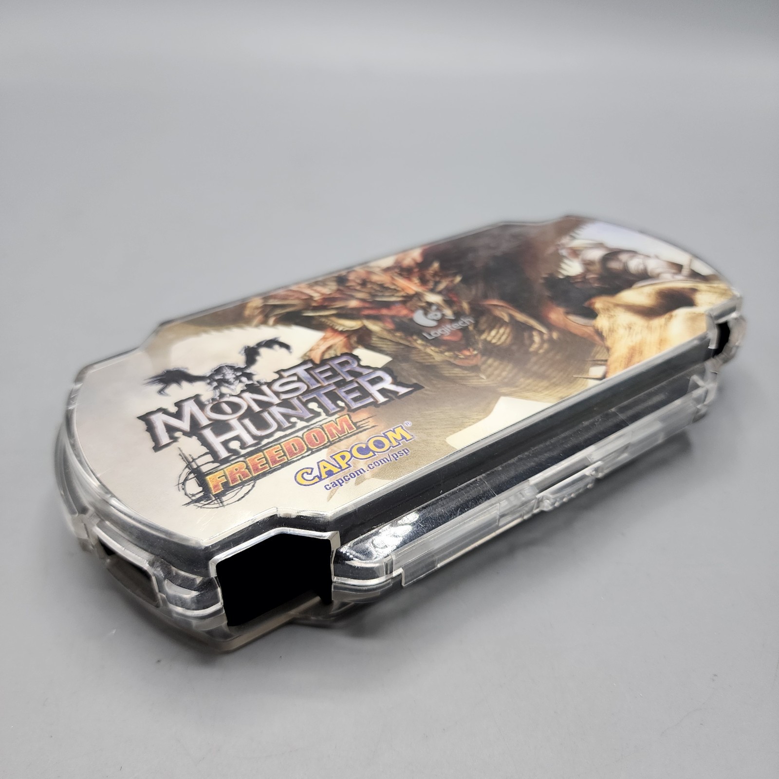 Monster Hunter Freedom PSP Logitech Case Skin + Logitech Case