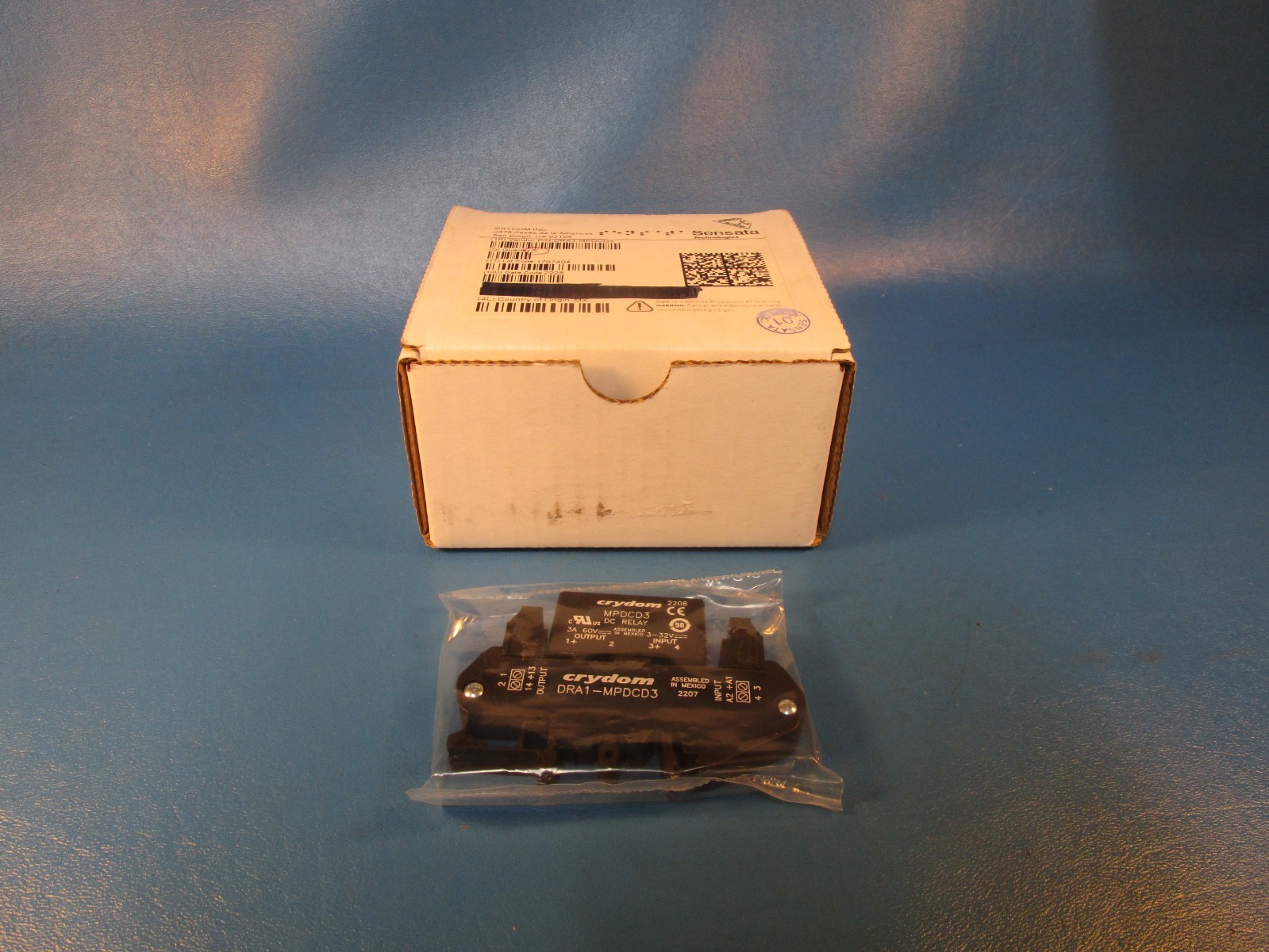 Crydom MPDCD3, DC Relays DRA1-MPDCD3, Solid State DIN Mount 60 VDC/3A Output 3-3