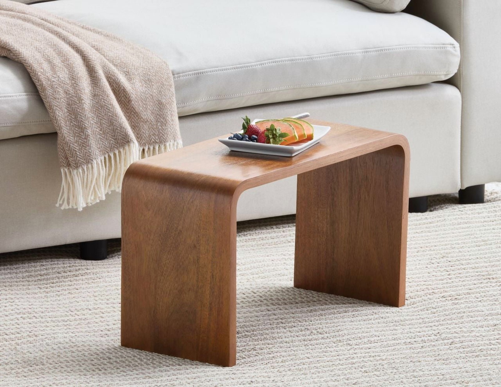 Amelia C-Shape Table