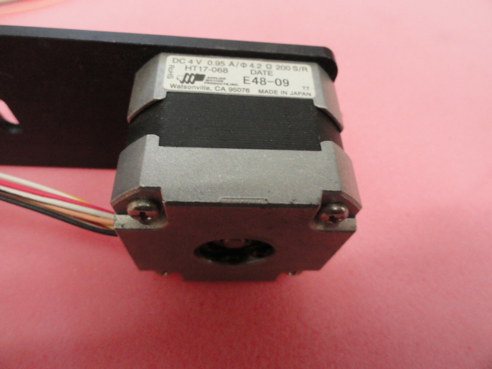 Applied Motion Products HT17-068 DC 4V E48-09 w/aluminum bracket