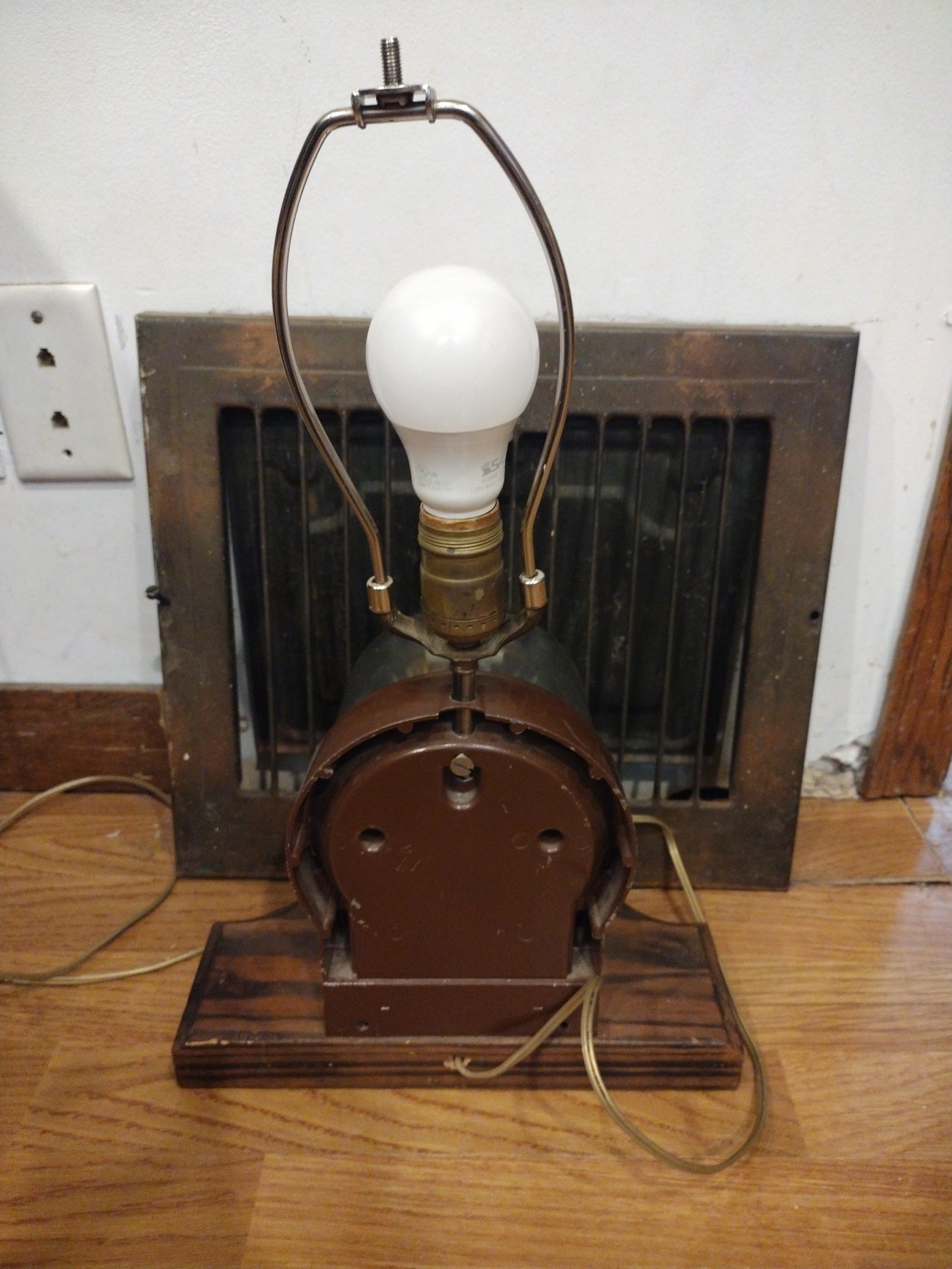 Working Vintage Westinghouse Electrical Meter Lamp