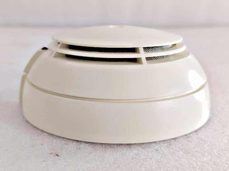 SIEMENS Smoke Detector DO1152A NEW