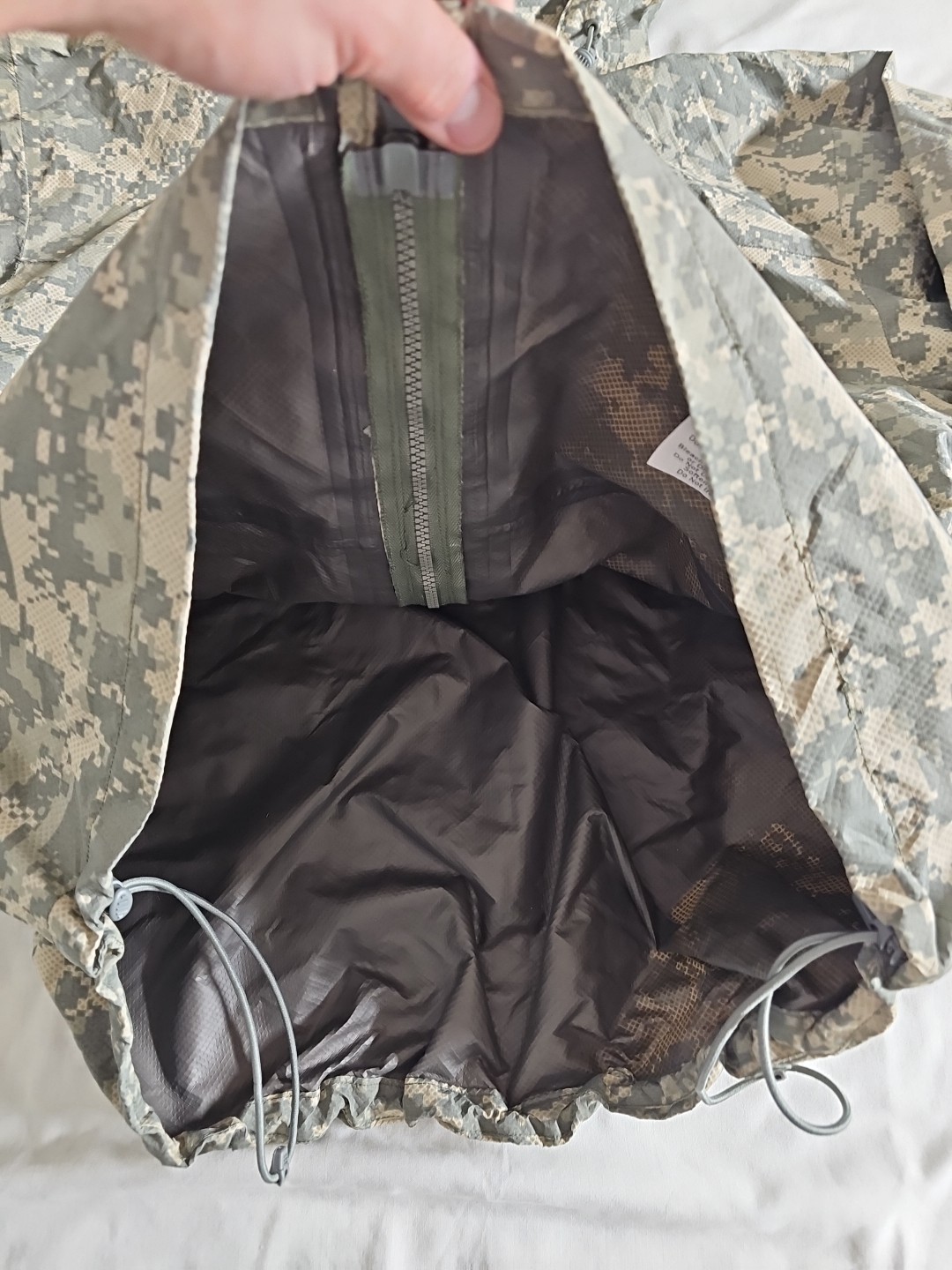 Dismounted FREE L6 Jacket ACU Size: Large Regular USGI DIGITAL CAMOUFLAGE (C5)