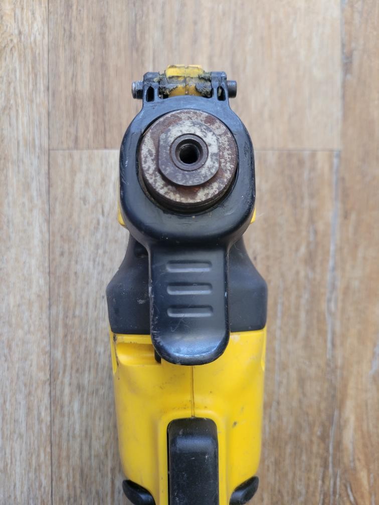 DEWALT DCS354 (SBL016352)