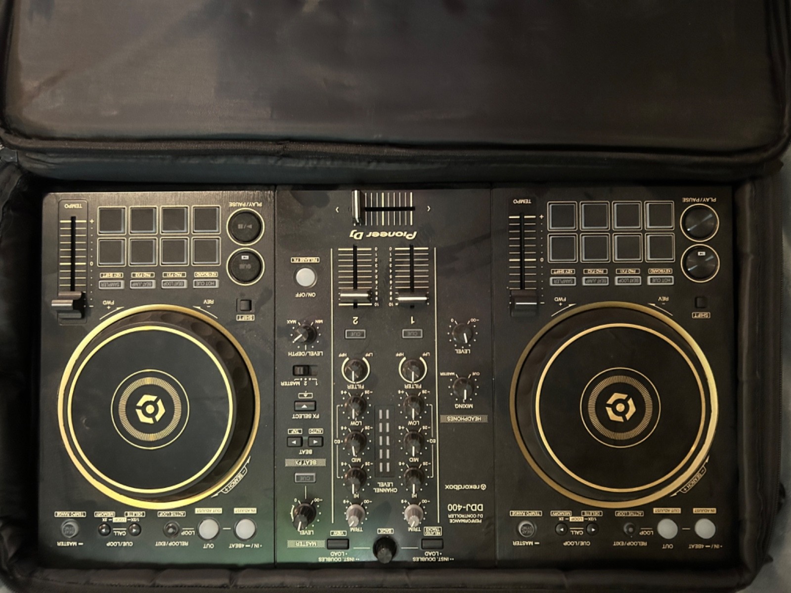 Pioneer DJ DDJ-400-N Controller - Gold with charging case