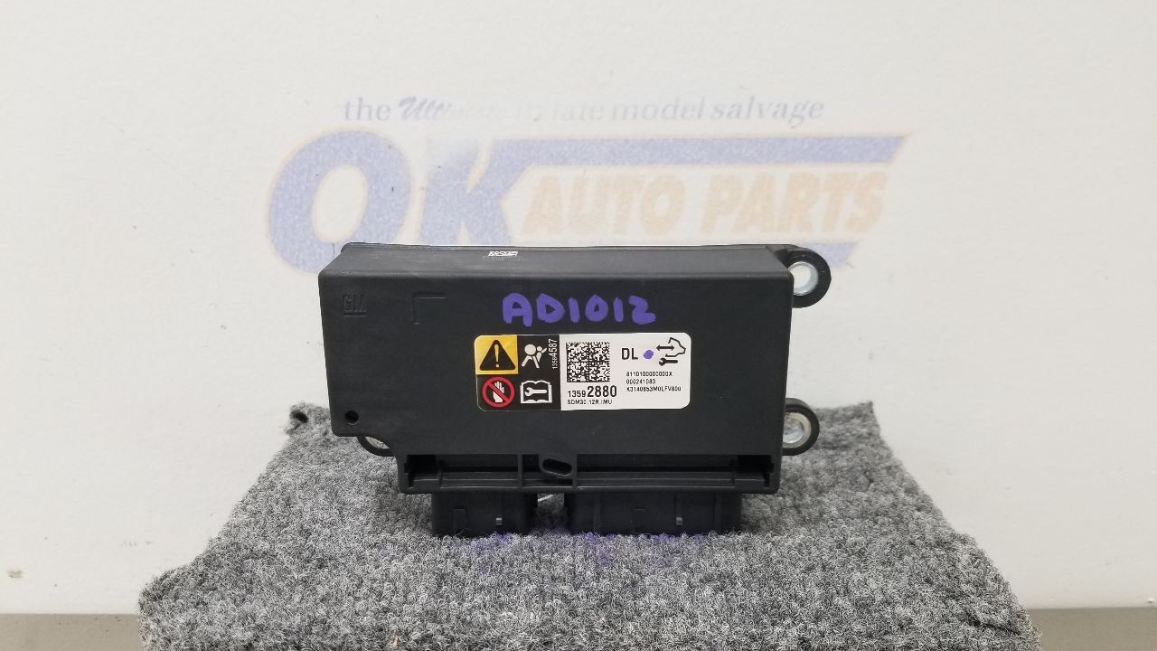 15 CHEVY SILVERADO 2500 SRS BAG MODULE 13592880