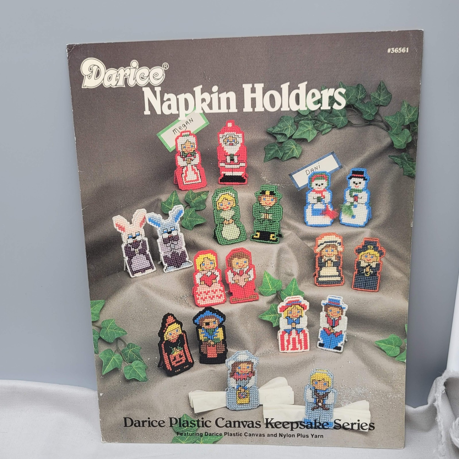 Vintage Darice Napkin Holders Cross Stitch Pattern Booklet